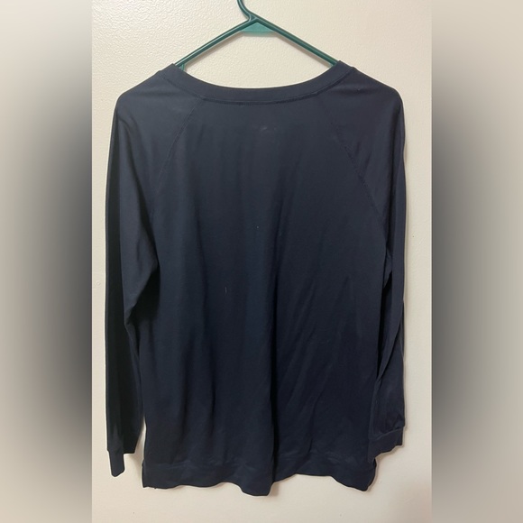 Weekend by Suzanne Betro Women’s top. Size XL - Picture 2 of 3